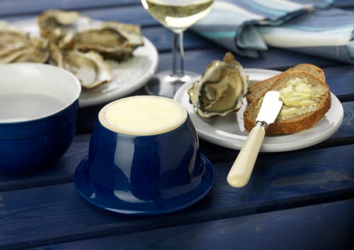 Emile Henry Butter Pot In Flour