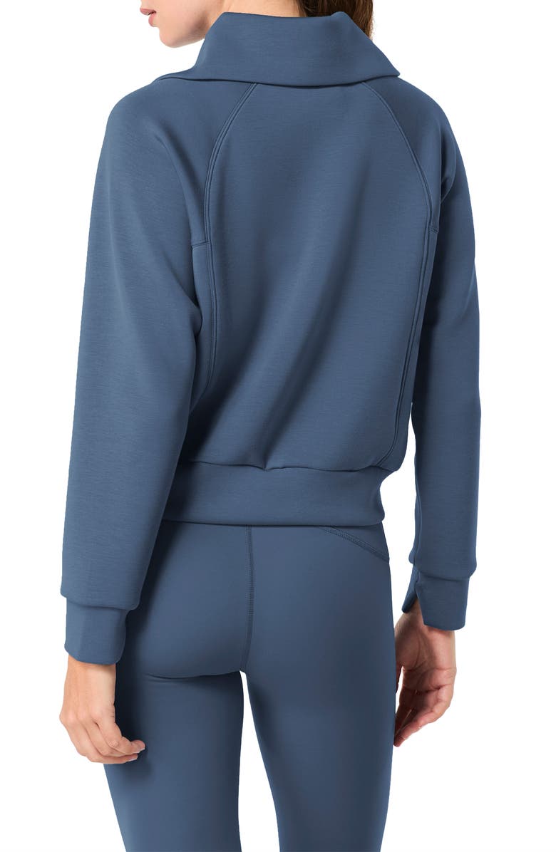 AirEssentials Half Zip Sweatshirt