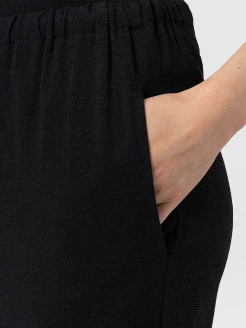 Saint + Sofia Corinne Linen Pant In Black