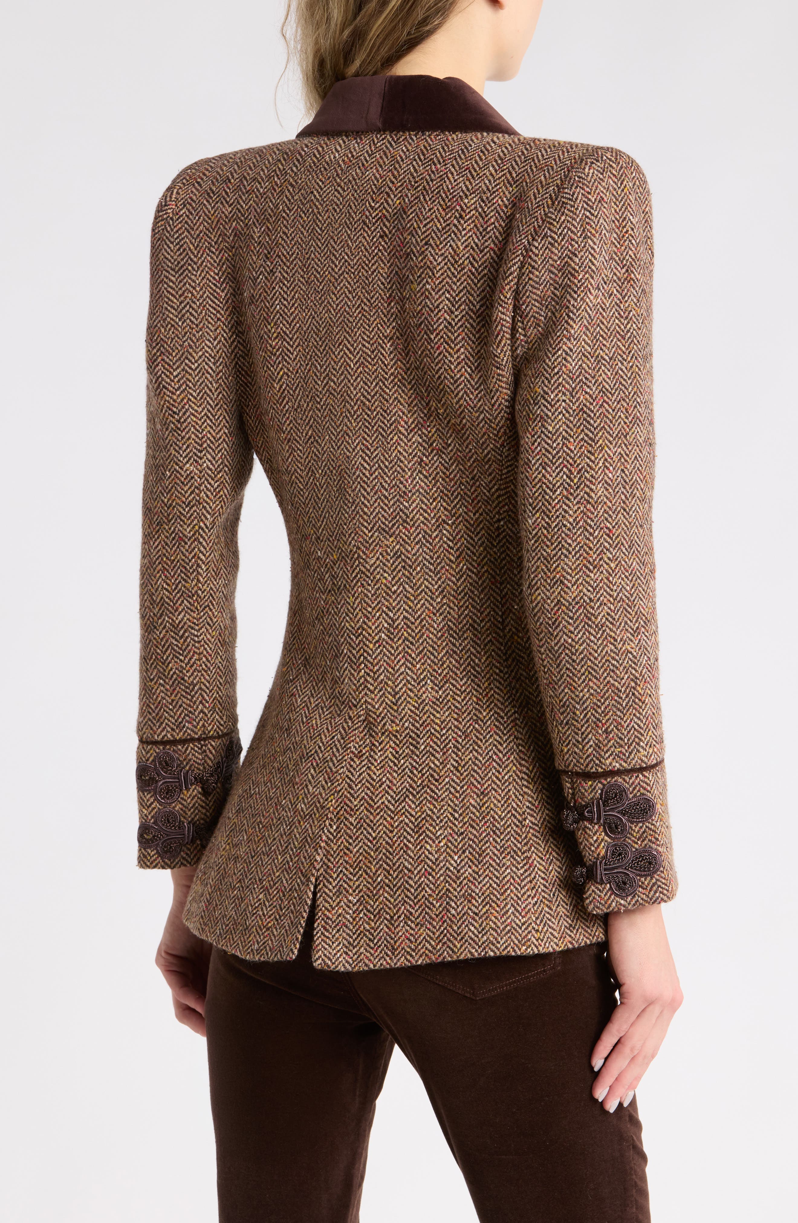 selected BROWN HERRINGBONE