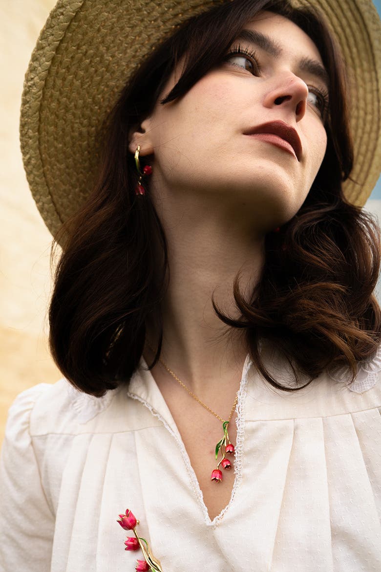 Tulip Pendant, Alternate, color, Red