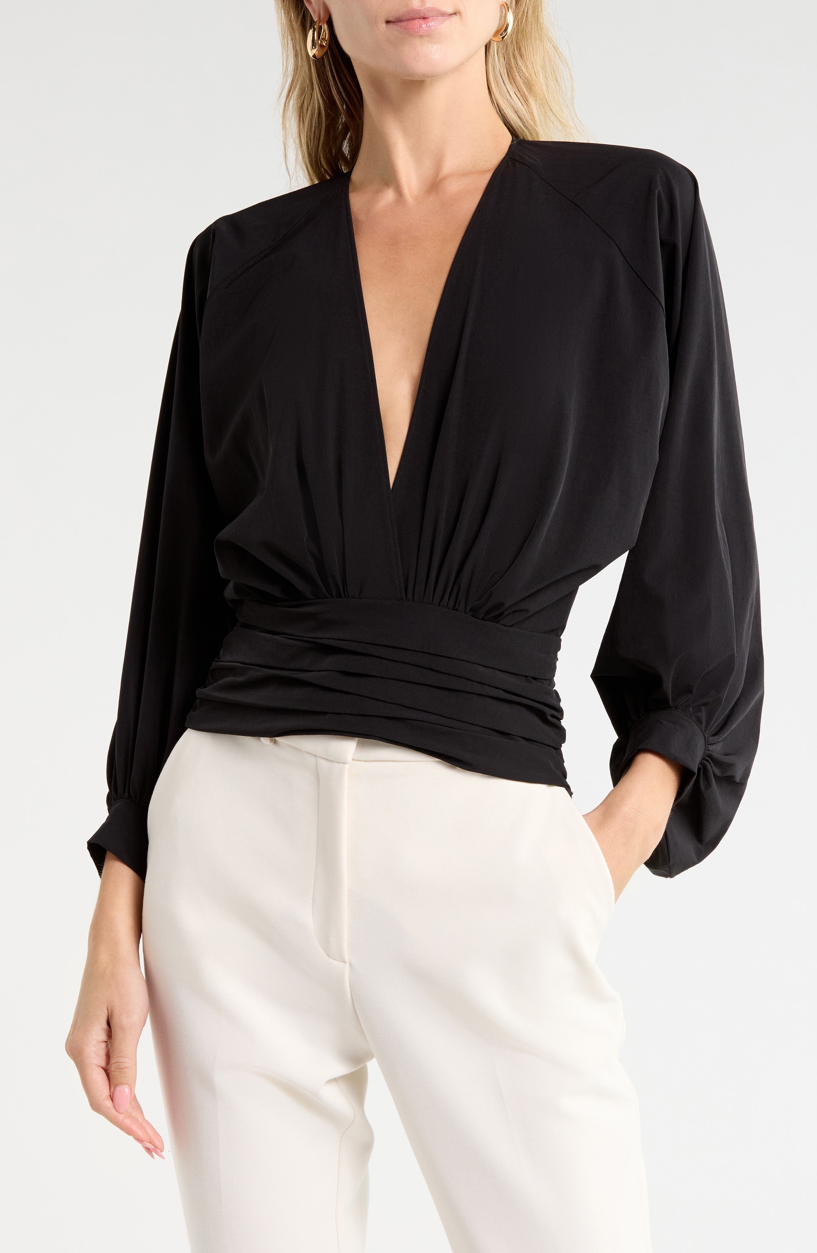 Eleonor V-Neck Top