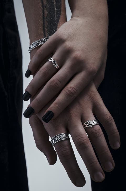 Rosethorn Thick Sterling Silver Ring