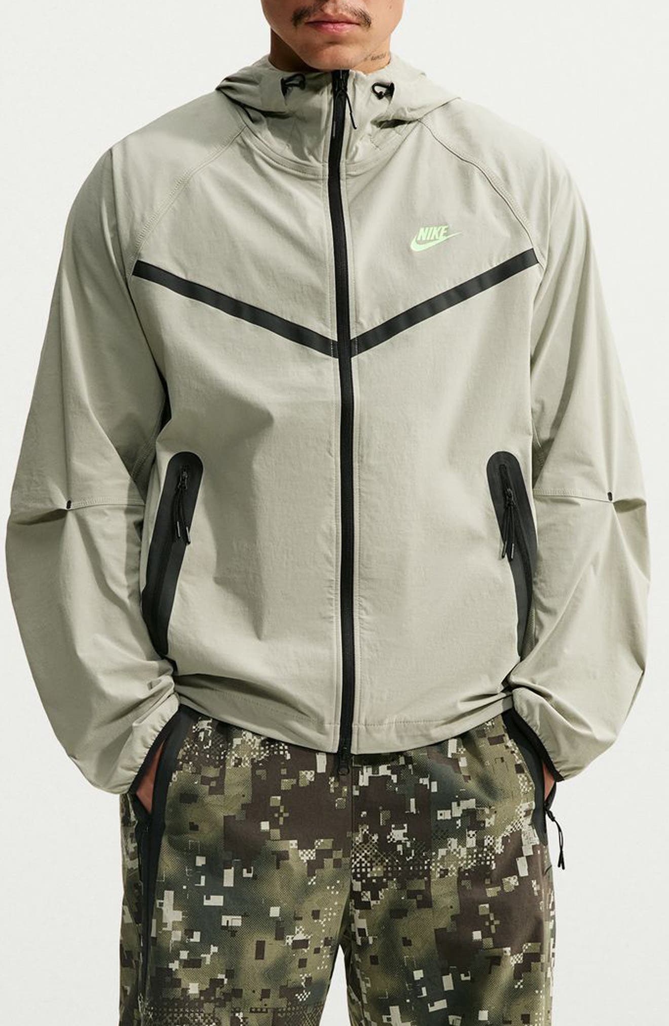 selected SPRUCE FOG/ BARELY VOLT
