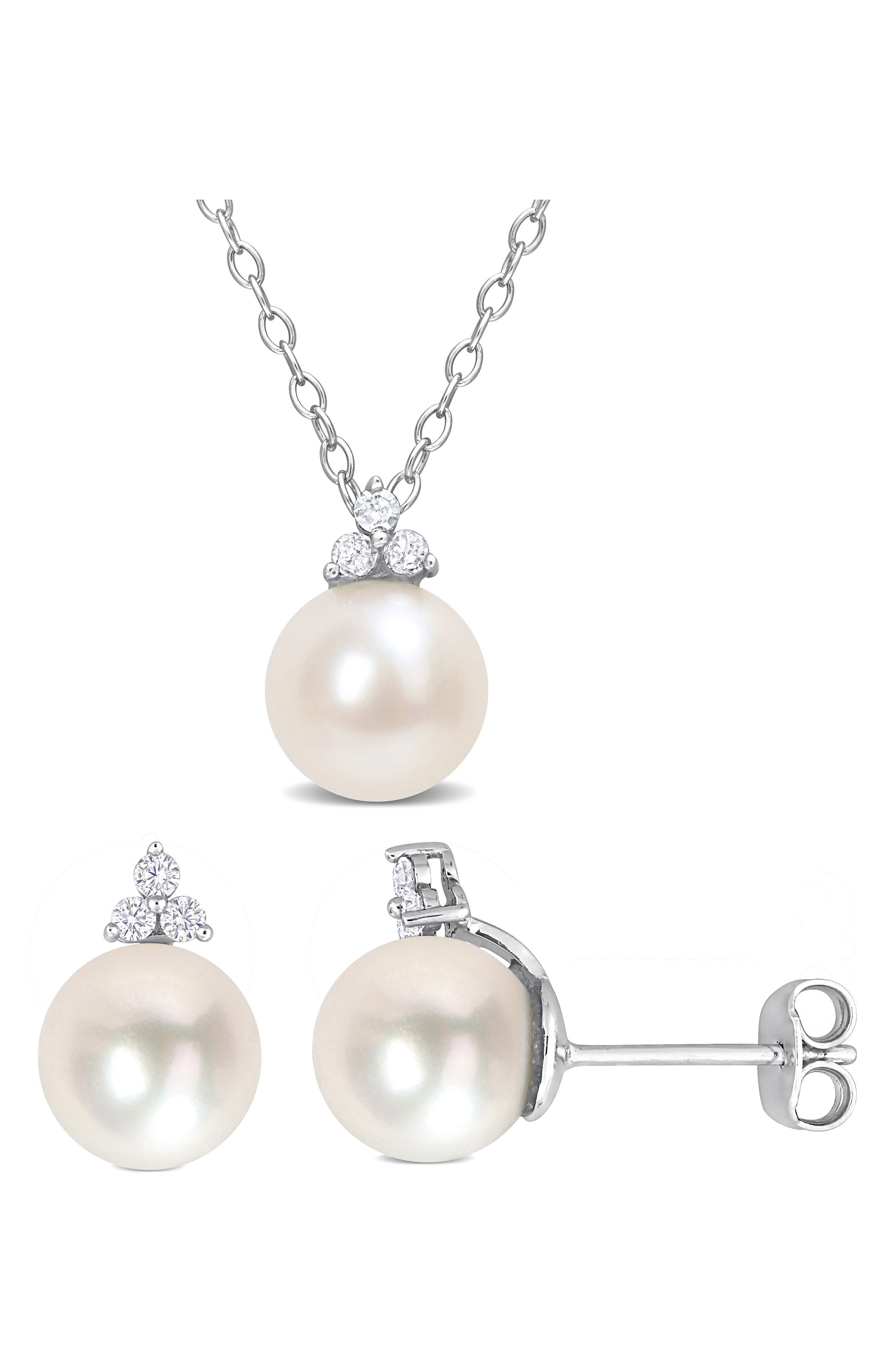 DELMAR Cultured Freshwater Pearl & Diamond Pendant Necklace - 0.1ct.
