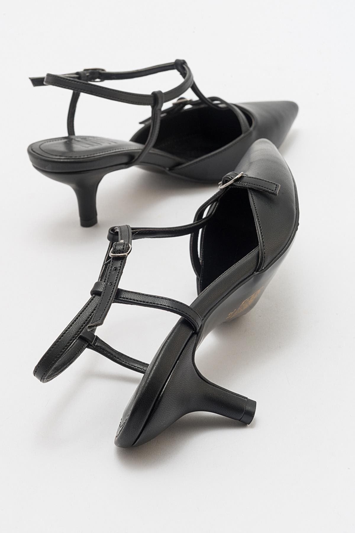 Frans Pointed Toe Pump, Alternate, color, Black