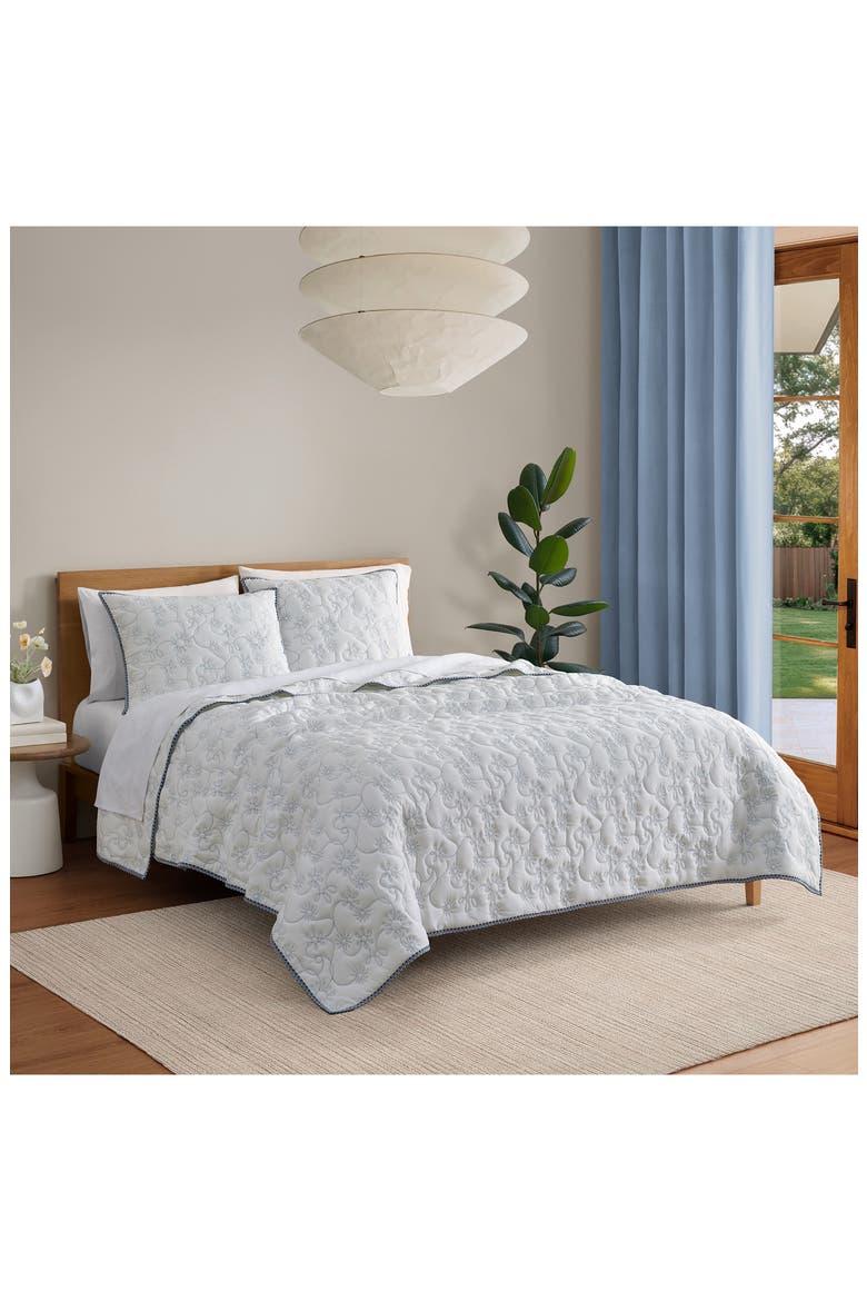 Botanic Embroidered Quilt & Shams Set, Alternate, color, SNOW/ LILAC HINT