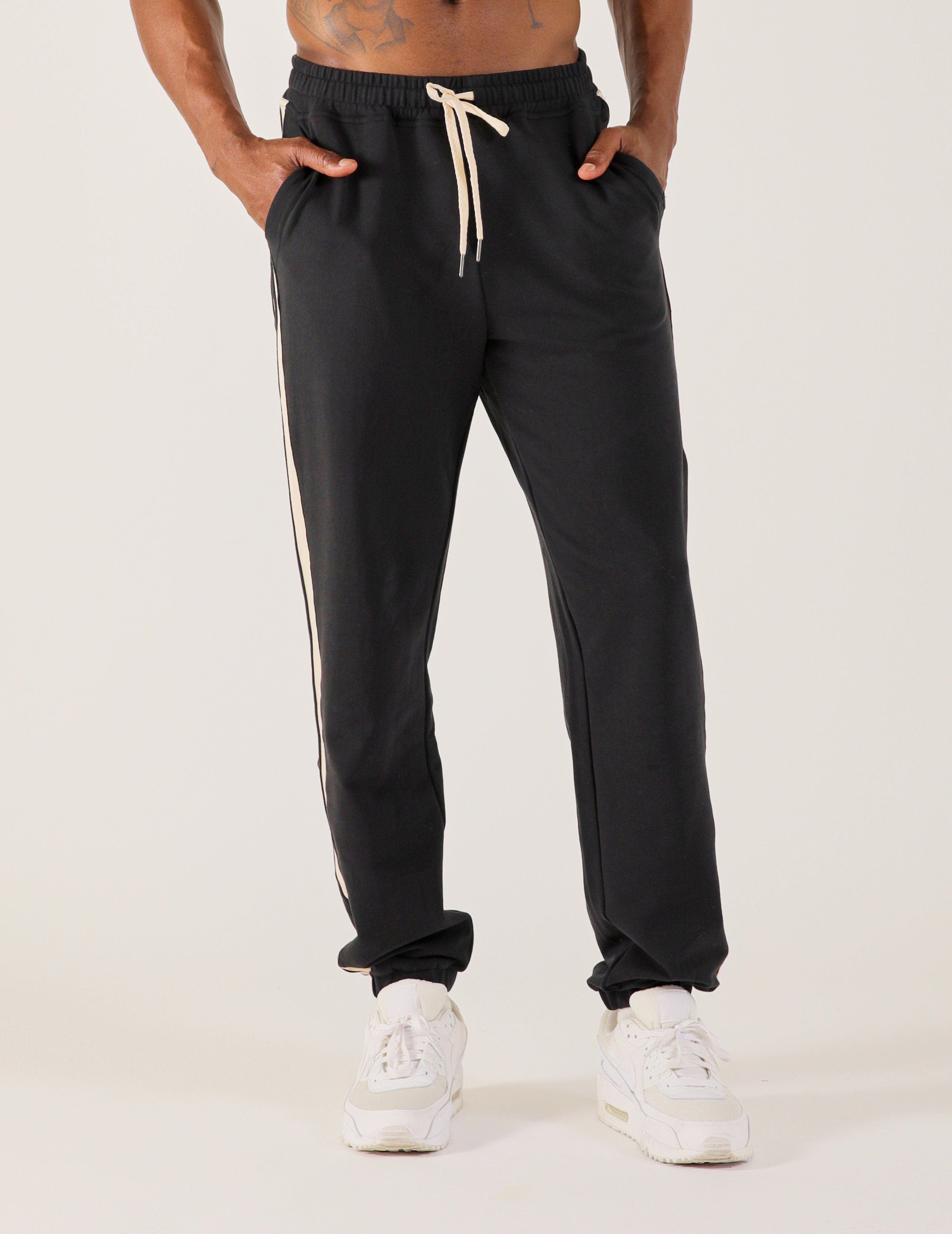 selected Black/Oatmilk