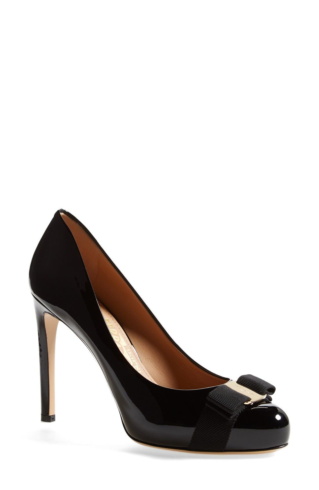 Salvatore Ferragamo Pimpa Rounded Toe Bow Pump, Main, color, NERO PATENT