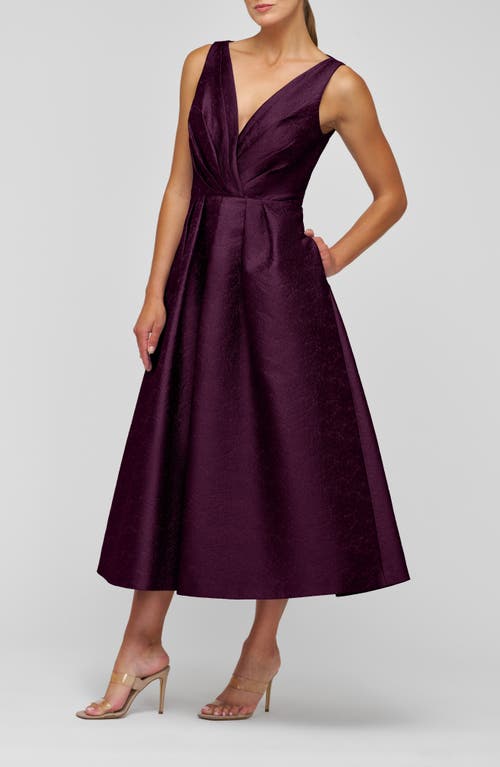 Kay Unger Olivia Sleeveless Cocktail Dress In Purple