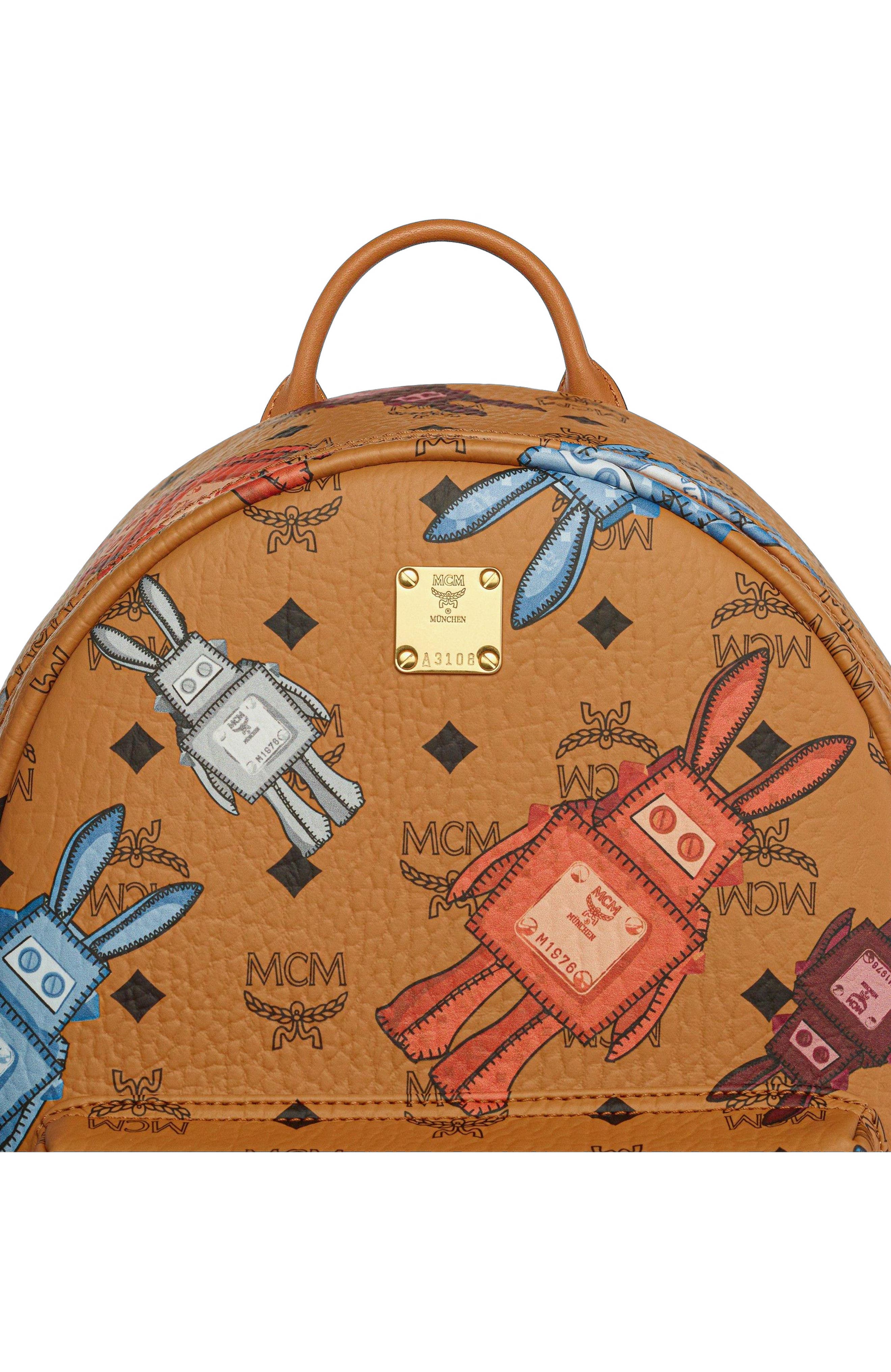 MCM Medium Stark Backpack in Rabot Visetos, Alternate, color, Cognac