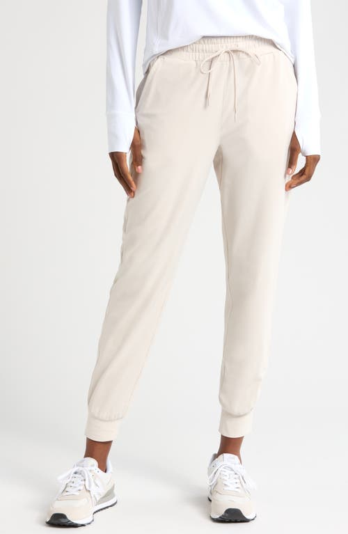 Zella Move In Pocket Joggers in Grey Moonbeam 