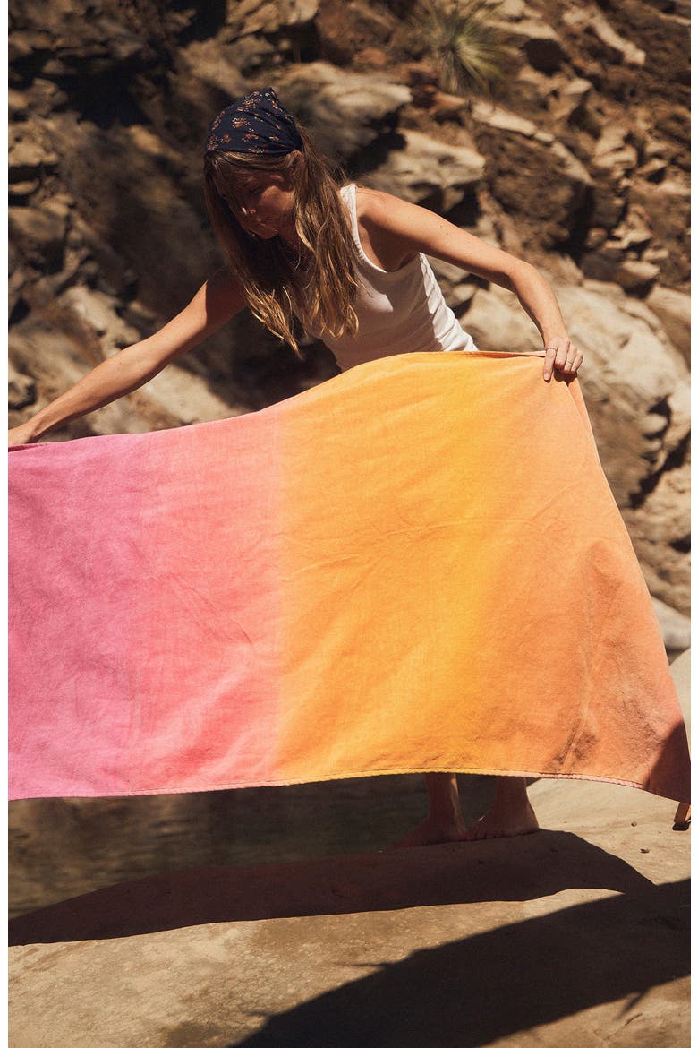 Daiquiri Fringe Cotton Beach Towel, Alternate, color, CORAL/ PINK/ RED TONES