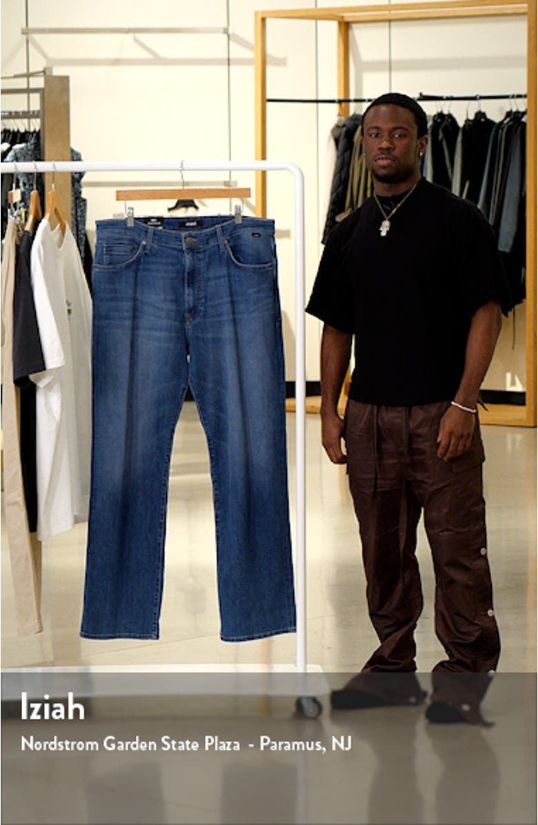 Max Relaxed Fit Jeans, sales video thumbnail