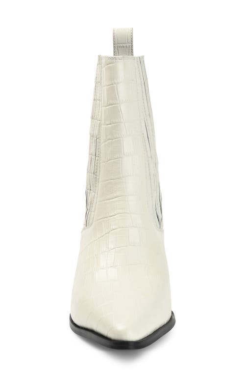 Journee Signature Markka Chelsea Boot In Off White