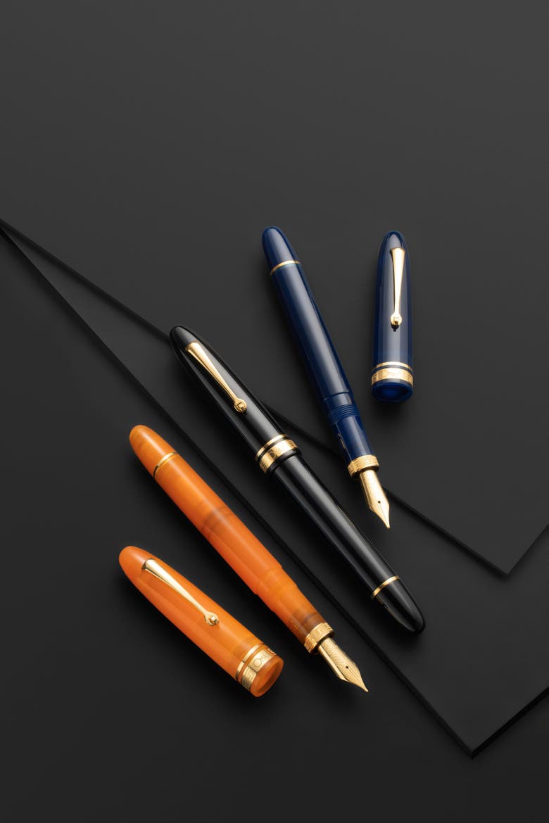 Ogiva Nera with Gold Trim Fountain Pen, Alternate, color, Black Fine