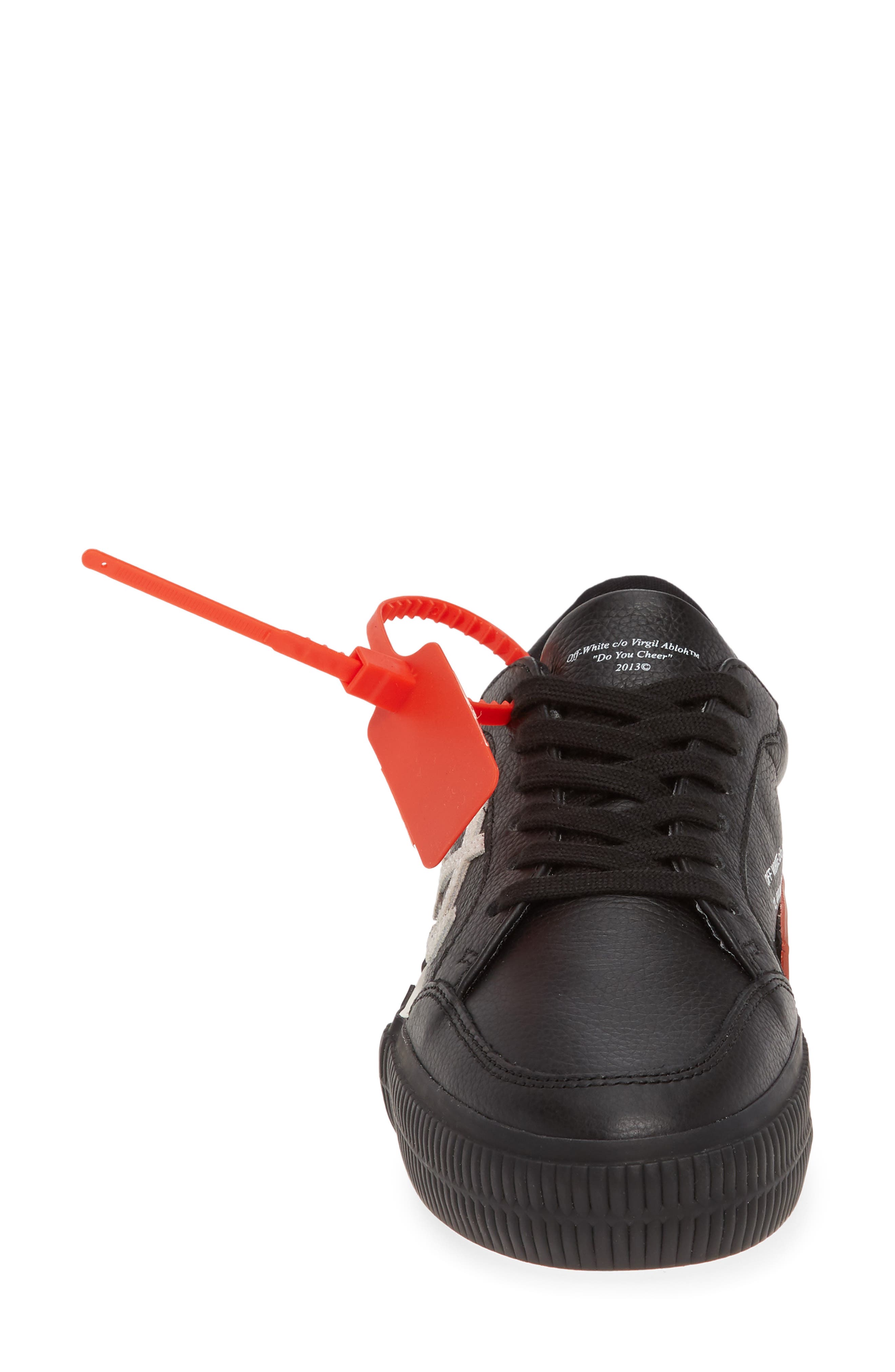 Off-White Low Arrow Sneaker, Alternate, color, 