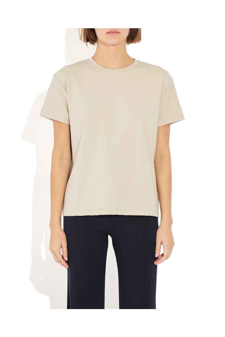 Michelle Tee, Main, color, Cloud