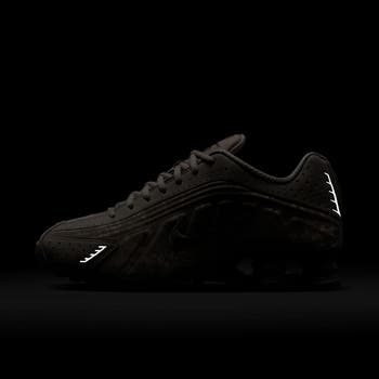 Shox R4 Running Shoe