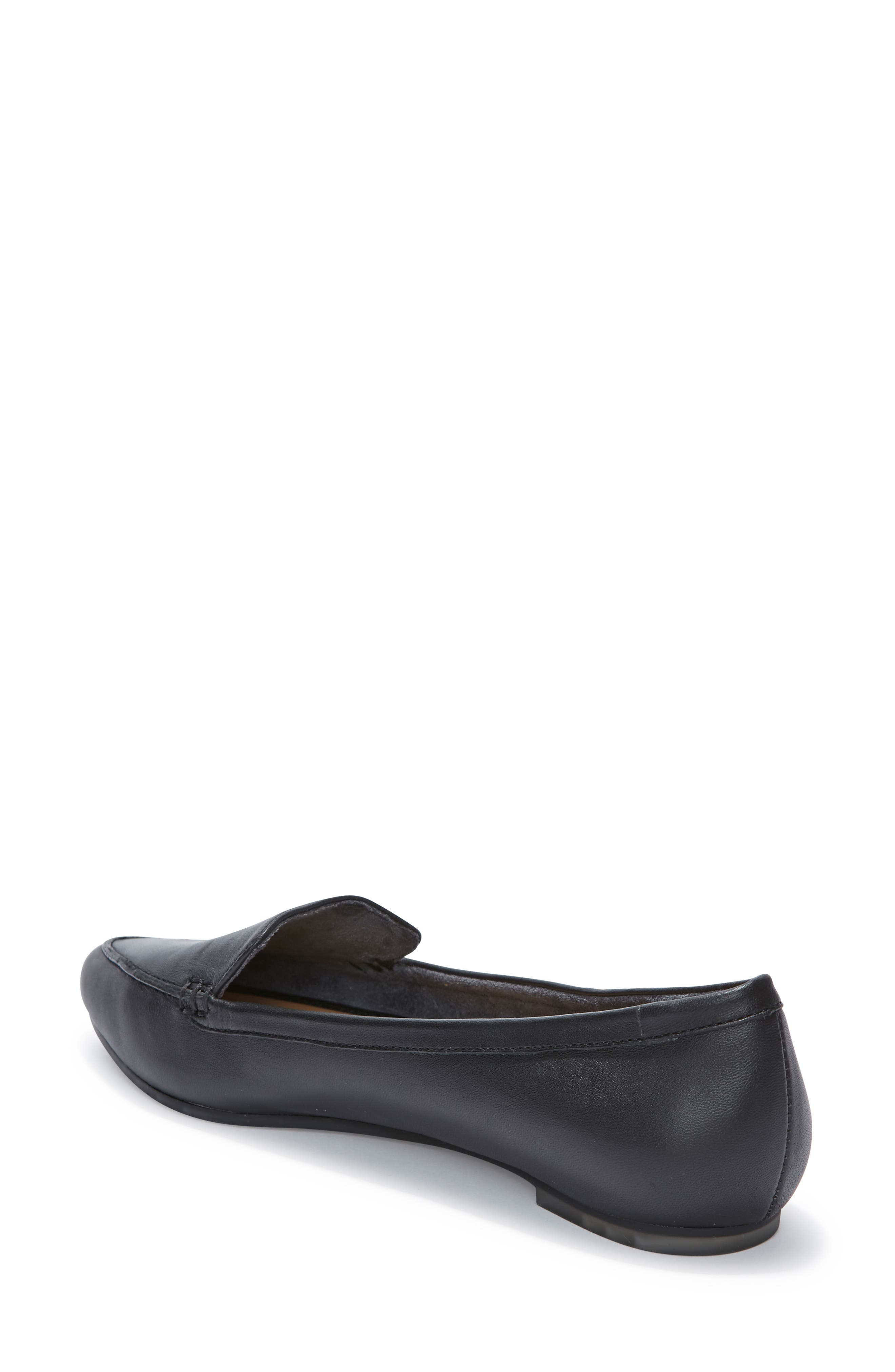 Me Too Audra Loafer Flat, Alternate, color, 
