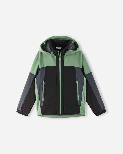 Reima Vaeltava Jacket In Black