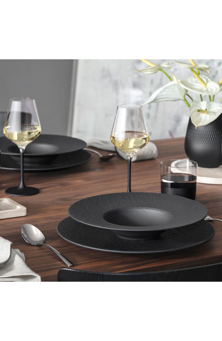 Villeroy 
Boch Manufacture Rock Pasta Plate, Alternate, color, Black