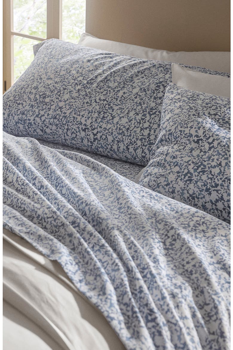 Signature Garden Print Hemmed Organic Cotton Set of Pillowcases, Alternate, color, BAY