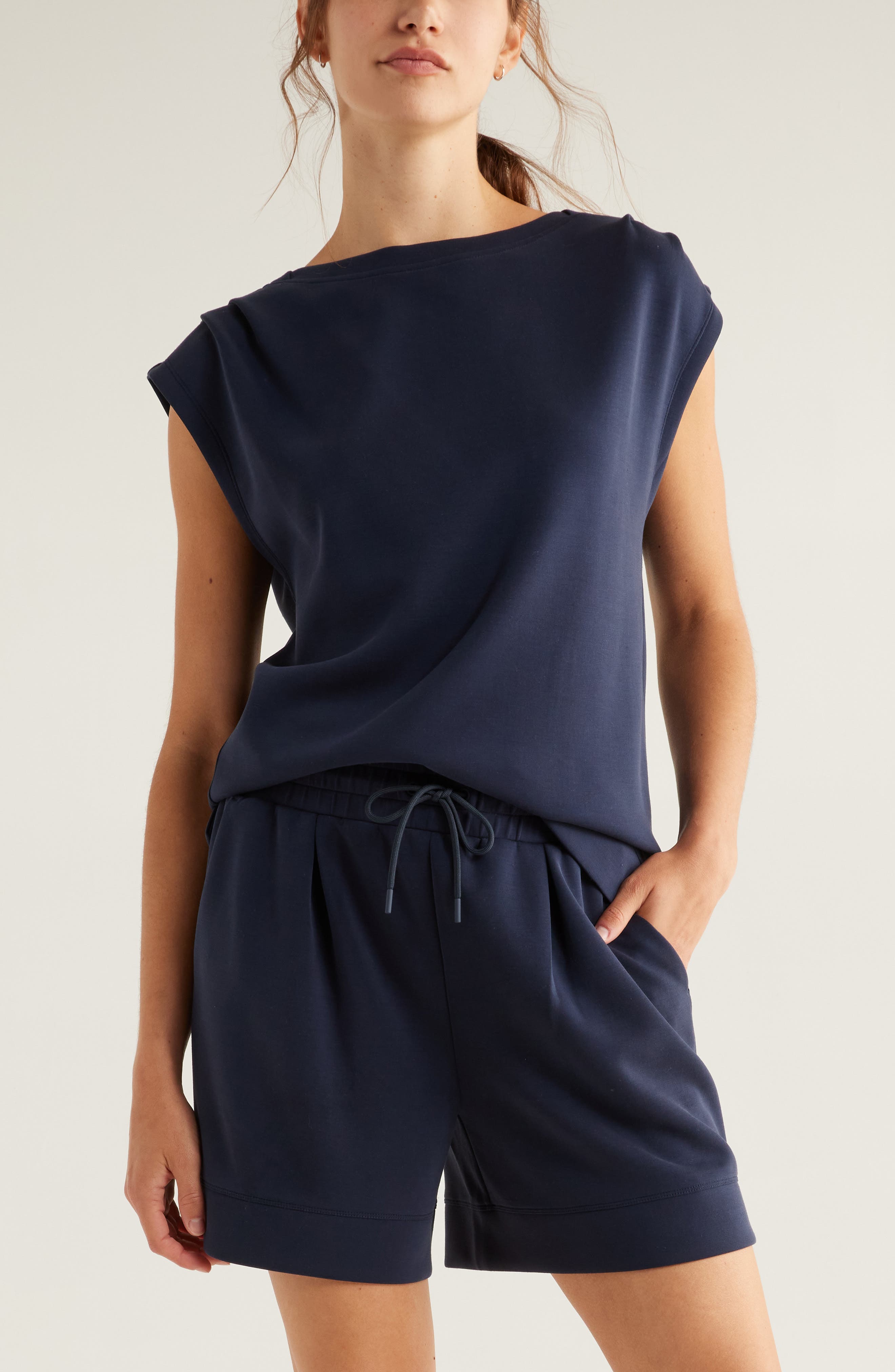 NAVY SAPPHIRE