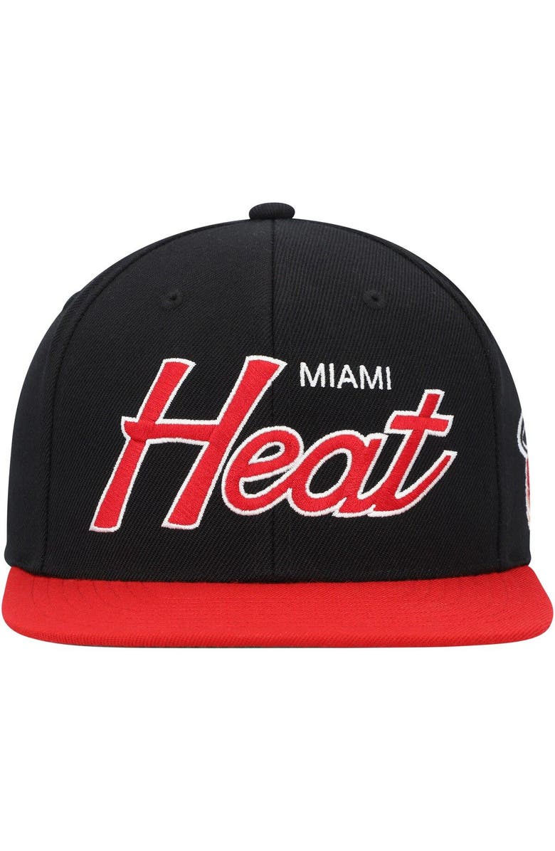 Mitchell & Ness Men's Mitchell & Ness Black Miami Heat Hardwood Classics MVP Team Script 2.0 Snapback Hat, Alternate, color, Black