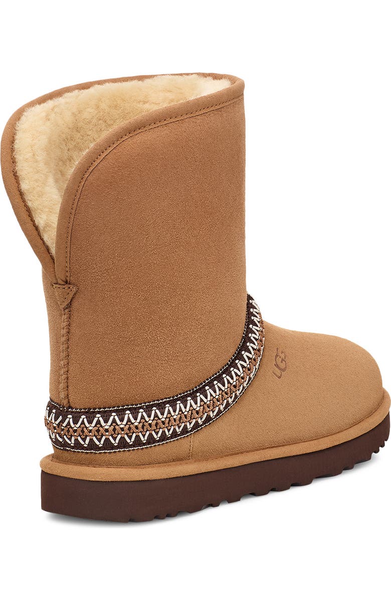 UGG<sup>®</sup> Classic Short Crescent Bootie, Alternate, color, Che