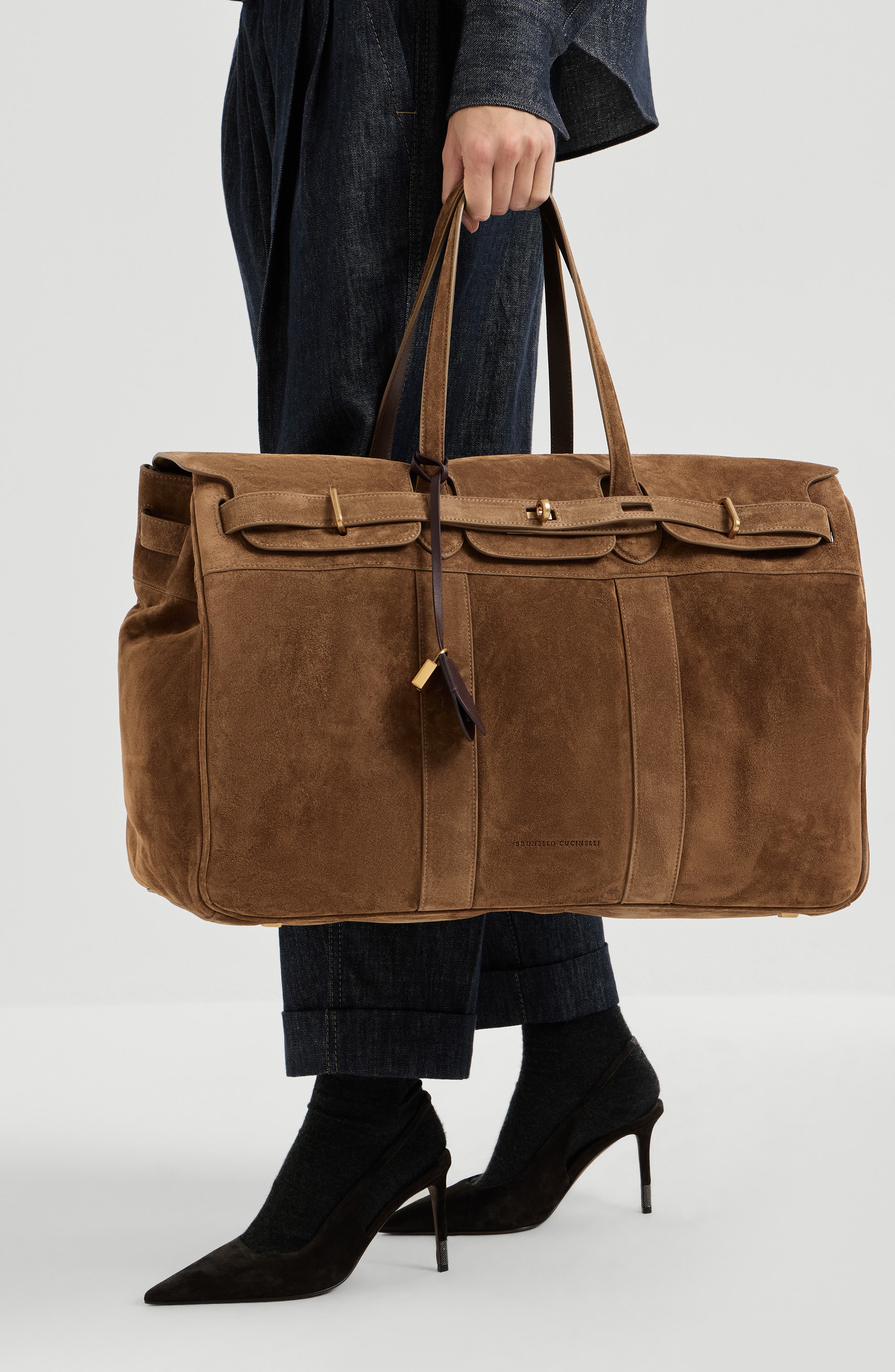 Explorer travel bag in suede, Alternate, color, Caramel