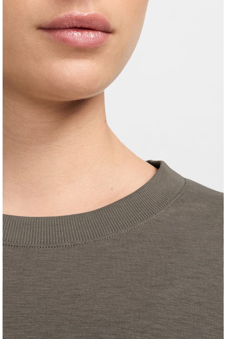 One Relaxed Dri-FIT Crop Top, Alternate, color, 233 MINK BROWN/CLEAR
