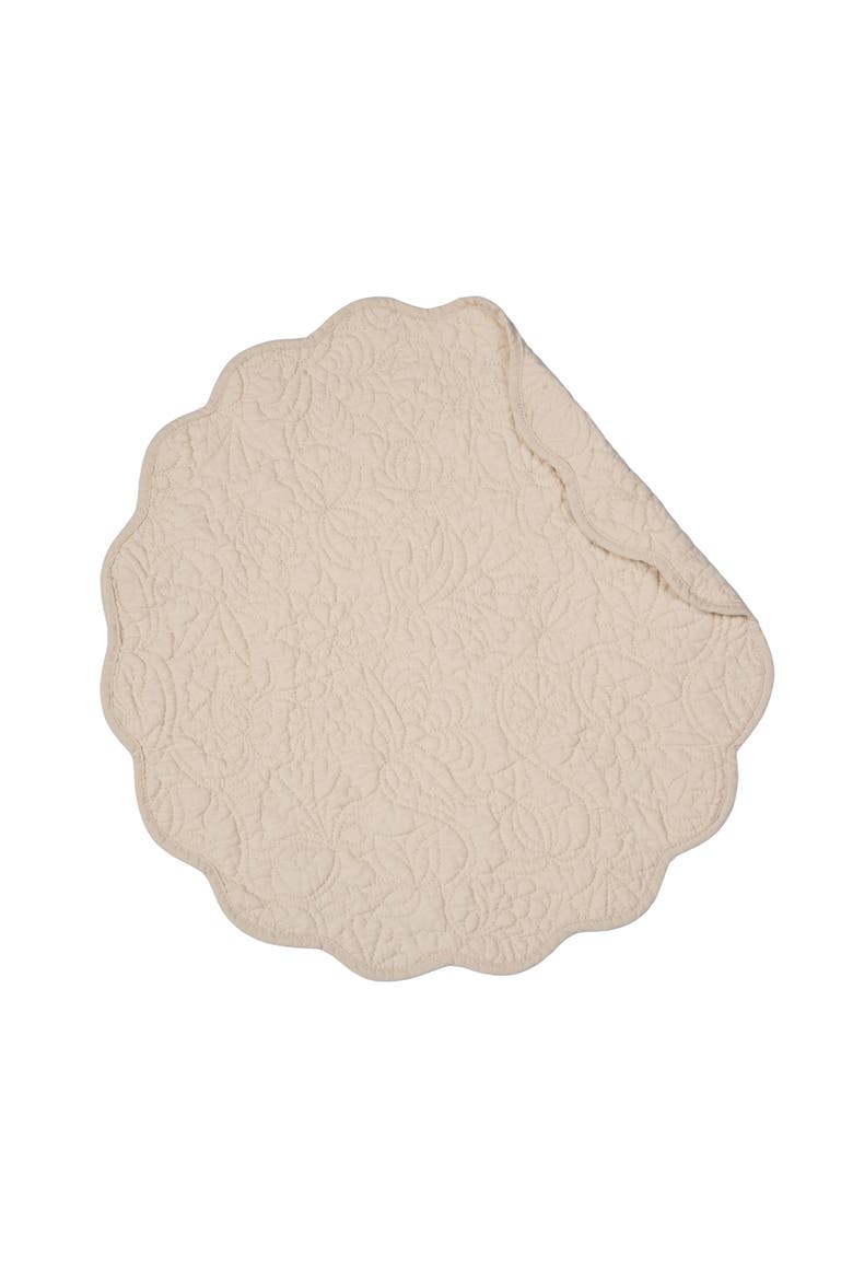 Christiana Khaki Reversible Machine Washable Round Scallop Quilt Placemats Set of 6, Alternate, color, Beige