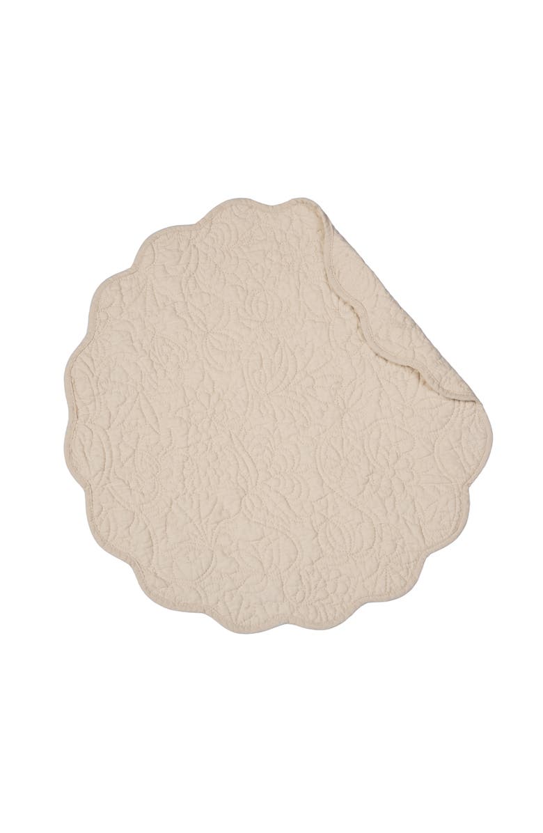 C&F Home Christiana Khaki Reversible Machine Washable Round Scallop Quilt Placemats Set of 6, Alternate, color, Beige