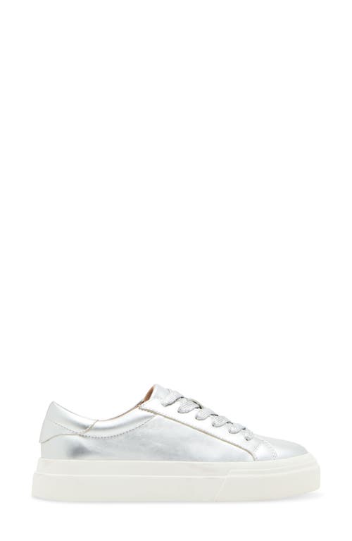 Blondo Venna Waterproof Sneaker