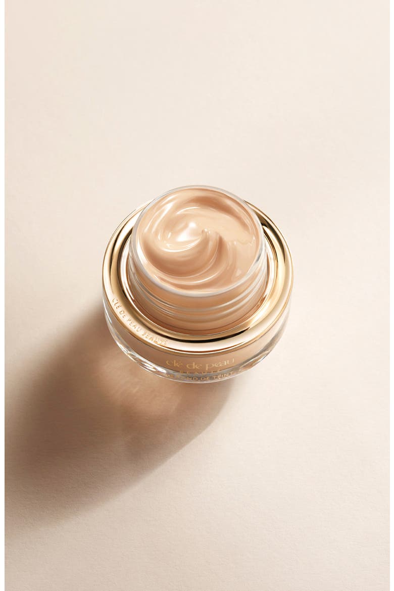 The Foundation SPF 22, Alternate, color, LIGHT BUFF