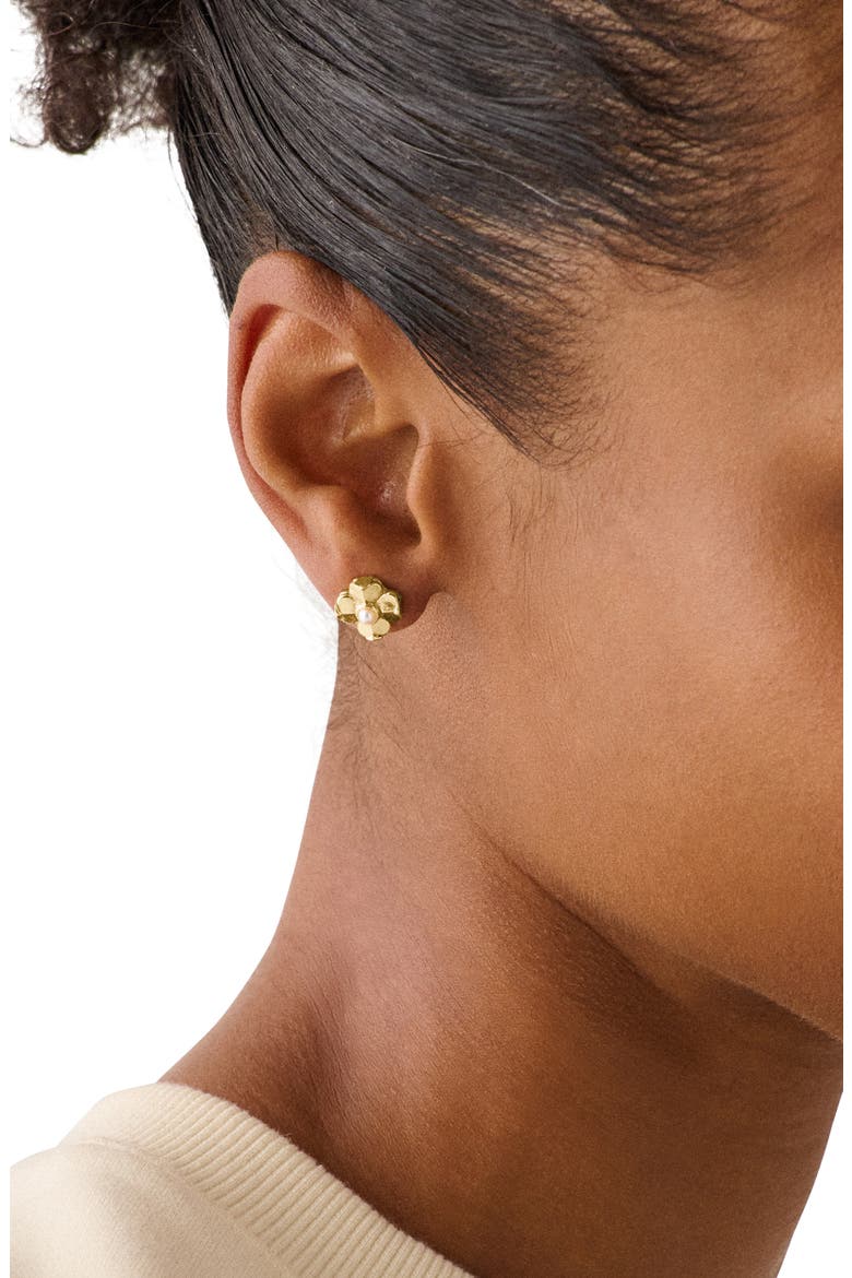 flower stud earrings, Alternate, color, GOLD/ CREAM