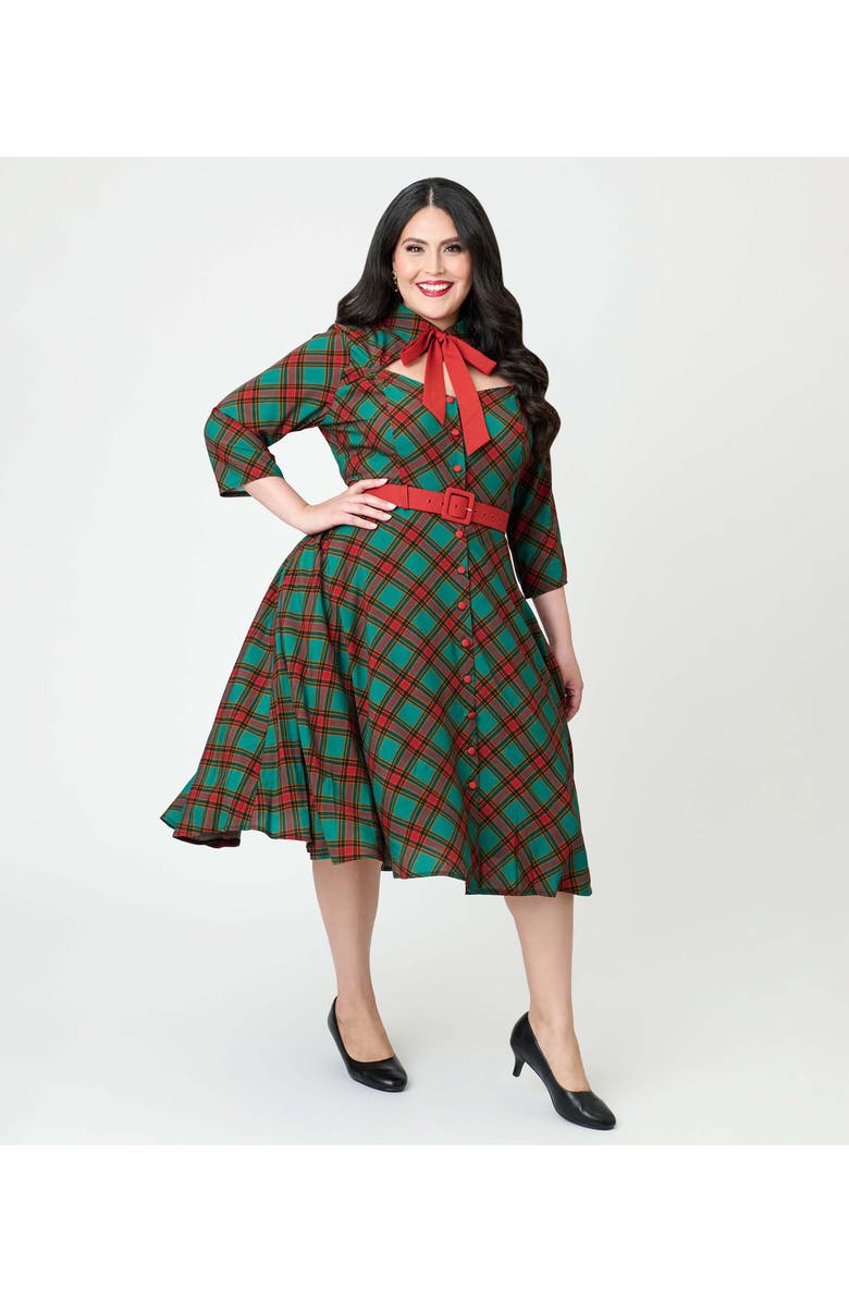 Unique Vintage Plus Size Sweetheart Neck Swing Dress, Alternate, color, Green Plaid