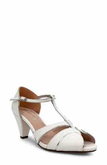 CHELSEA CREW Penelope T-Strap Sandal