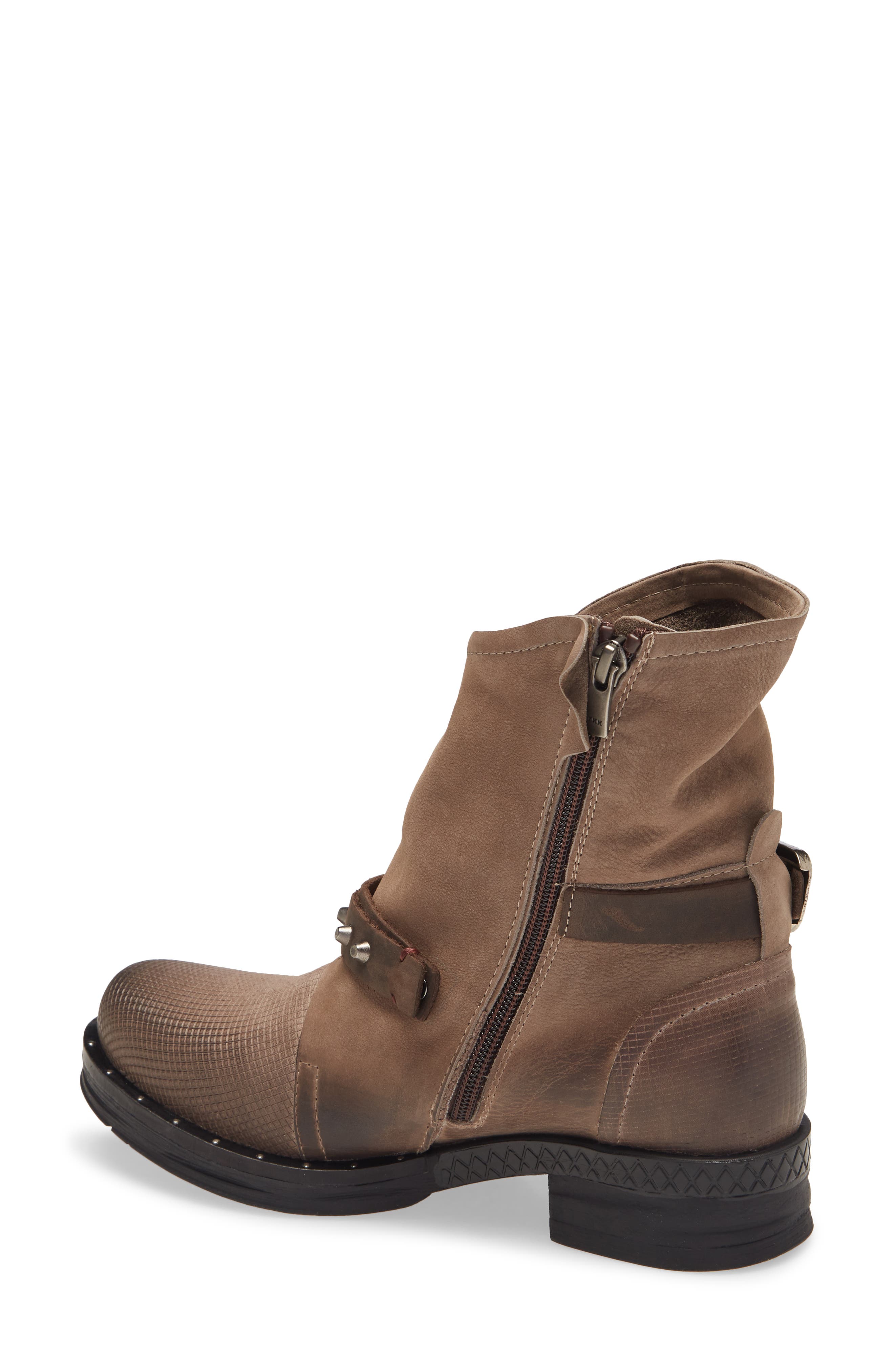 Steppe Moto Boot, Alternate, color, TAUPE LEATHER