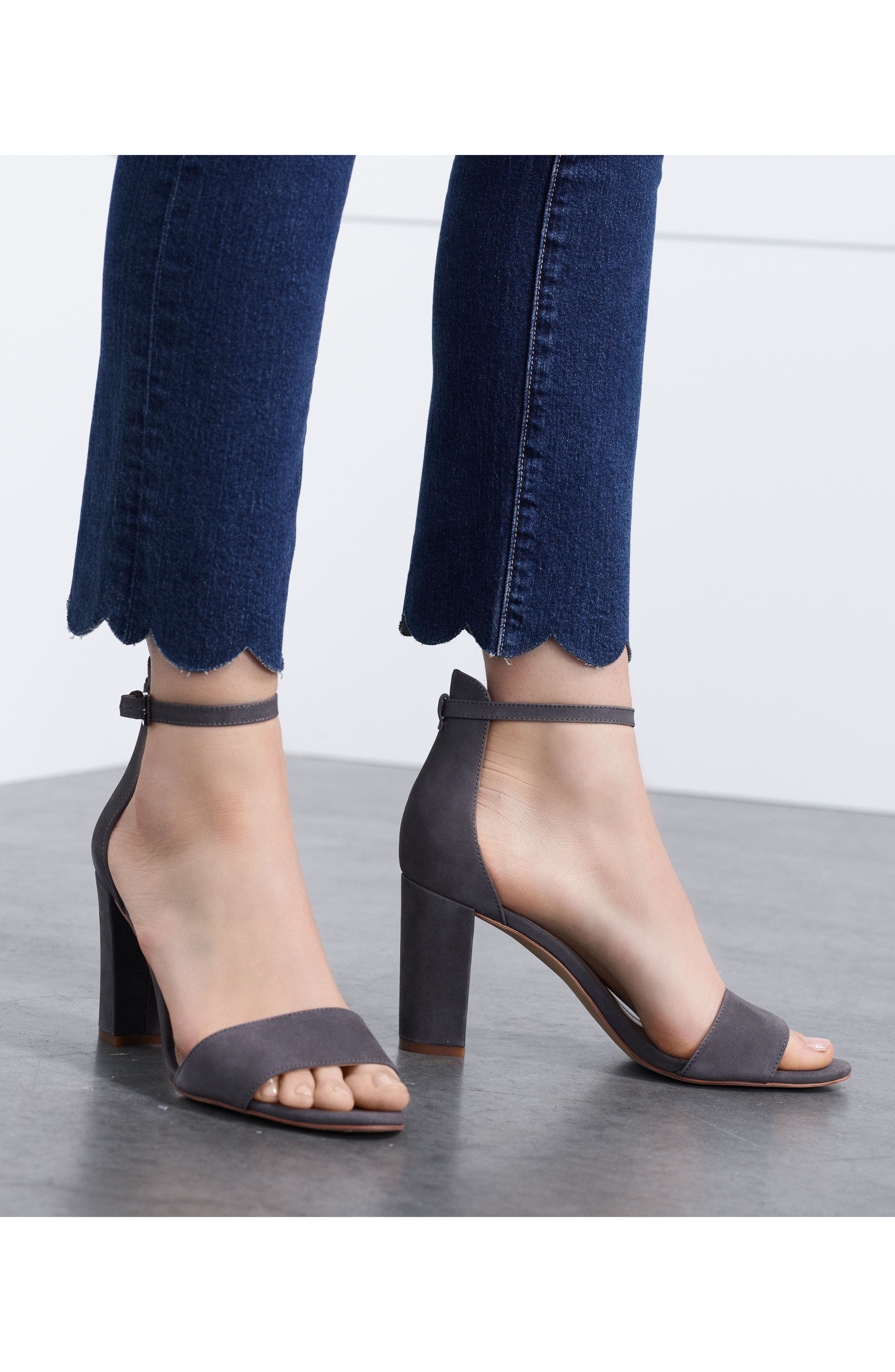 Vince Camuto Corlina Ankle Strap Sandal, Alternate, color, 