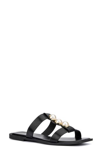 Olivia Miller Isadora Imitation Pearl Sandal In Black
