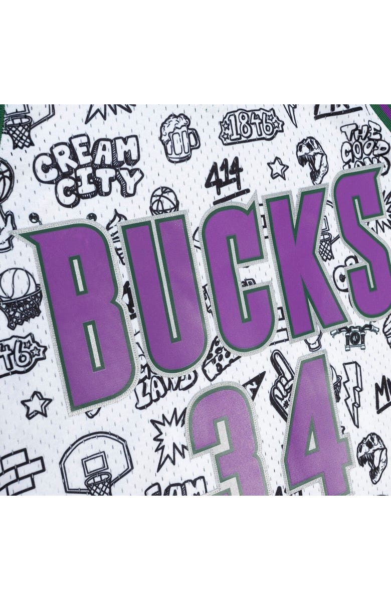 Mitchell & Ness Men's Mitchell & Ness Ray Allen White Milwaukee Bucks 2000/01 Swingman Jersey, Alternate, color, 