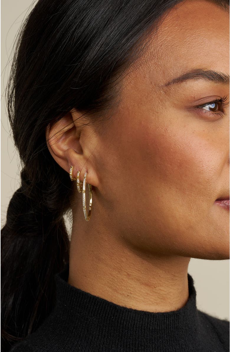 Stella & Dot Charlotte Renegade Huggie Hoop Earrings 1/2", Alternate, color, Gold