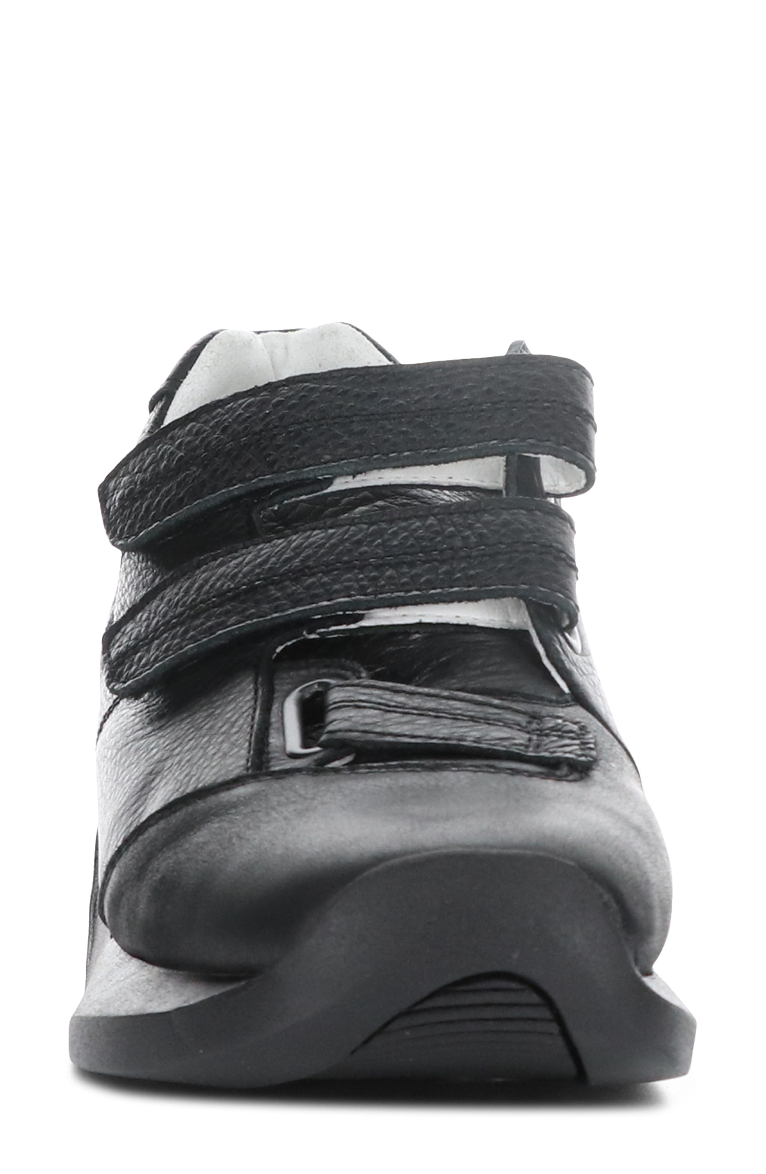 Fly London Leck Sneaker, Alternate, color, 