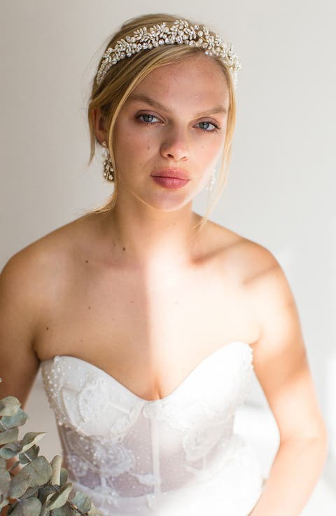 Iriyah Crystal & Freshwater Pearl Crown (Nordstrom Exclusive)