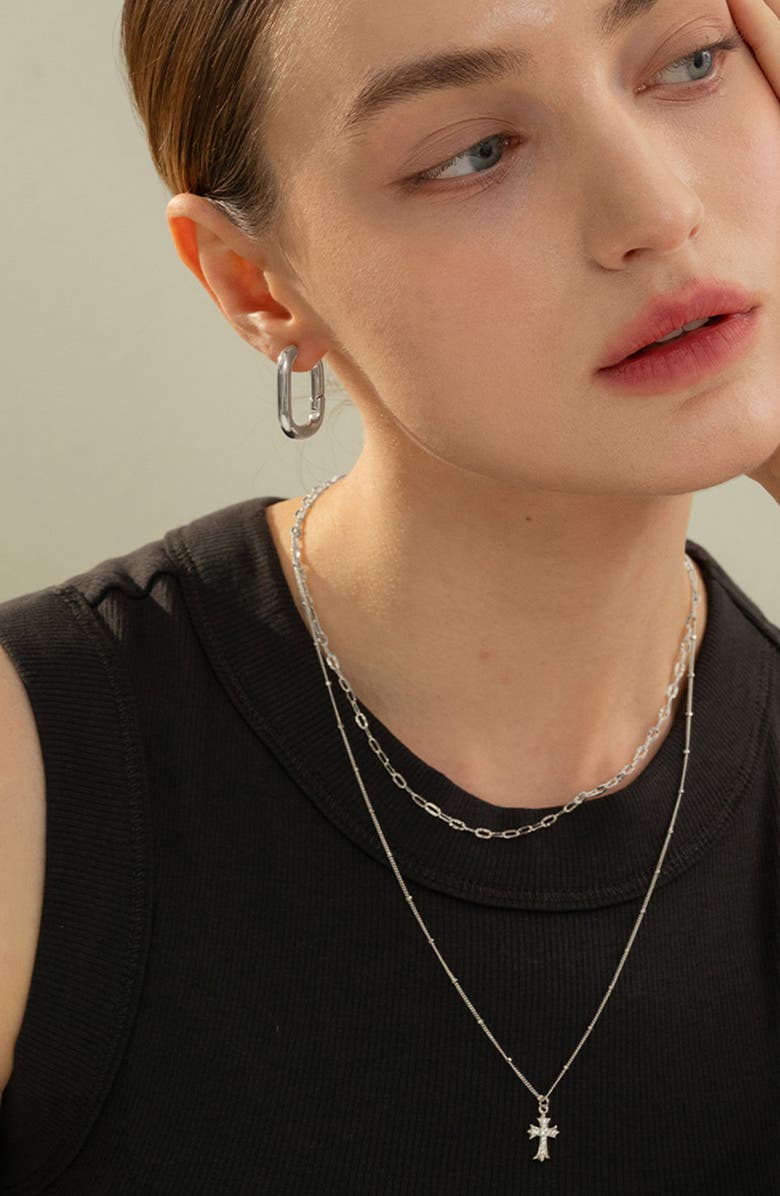 Bearfruit Jewelry Angie Rectangular Hoop Earrings, Alternate, color, Silver