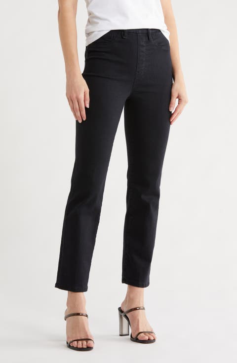 Pull-On Straight Leg Jeans (Black 001) (Regular & Plus)
