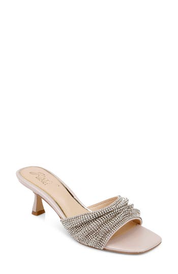 Jewel Badgley Mischka Humor Slide Sandal In Champagne