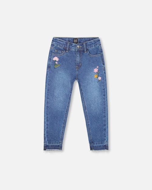 Deux Par Deux Jeans With Frayed Hems And Floral Embroideries In Blue
